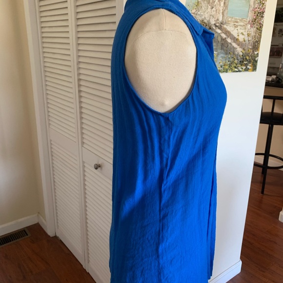 Very pretty, royal blue sleeveless coverup in good condition. - Picture 5 of 6